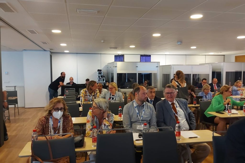 servicio de interpretación consecutiva profesional en Sevilla